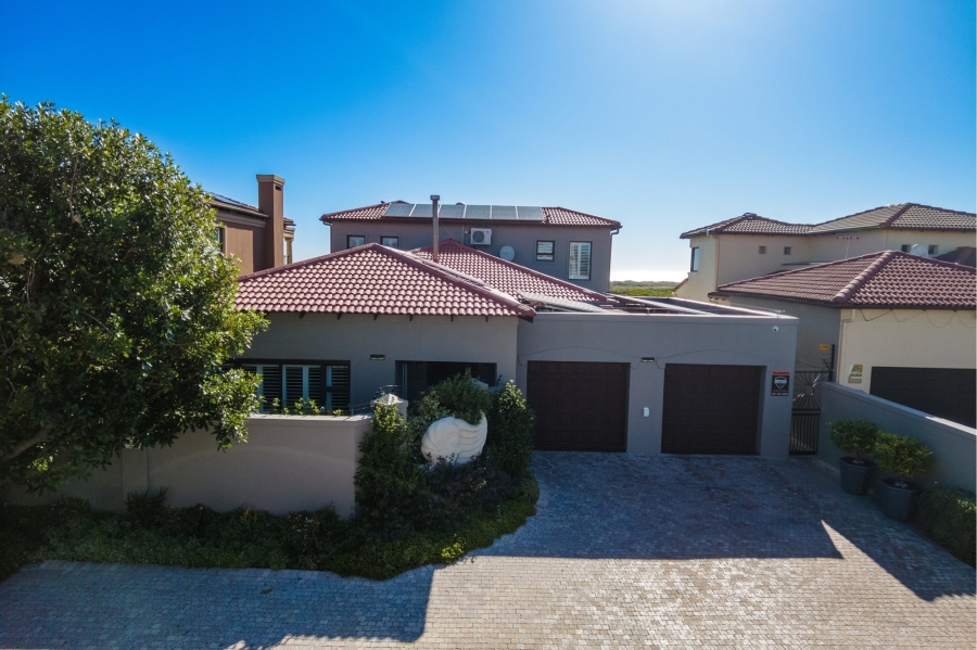 4 Bedroom Property for Sale in Big Bay Western Cape